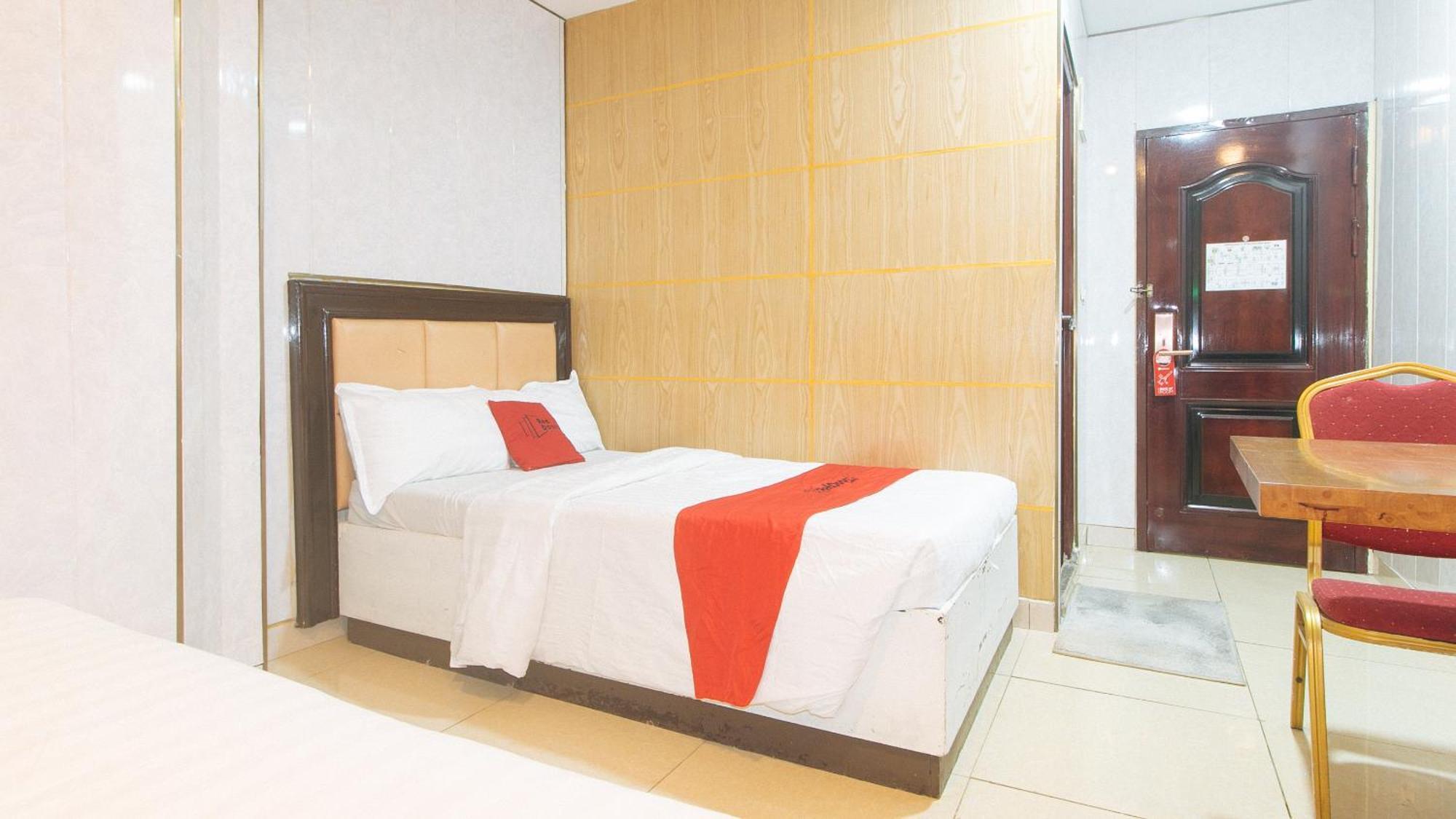 Reddoorz At Winter Hotel Araneta เกซอนซิตี้ ภายนอก รูปภาพ