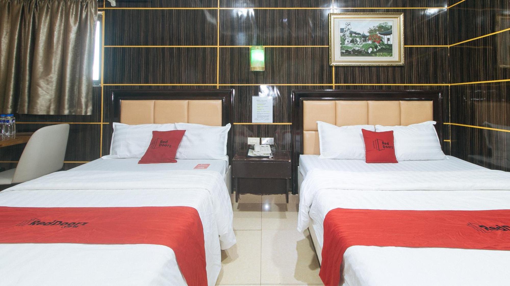 Reddoorz At Winter Hotel Araneta เกซอนซิตี้ ภายนอก รูปภาพ