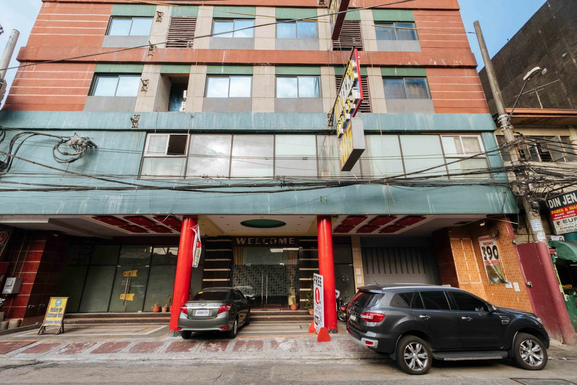 Reddoorz At Winter Hotel Araneta เกซอนซิตี้ ภายนอก รูปภาพ